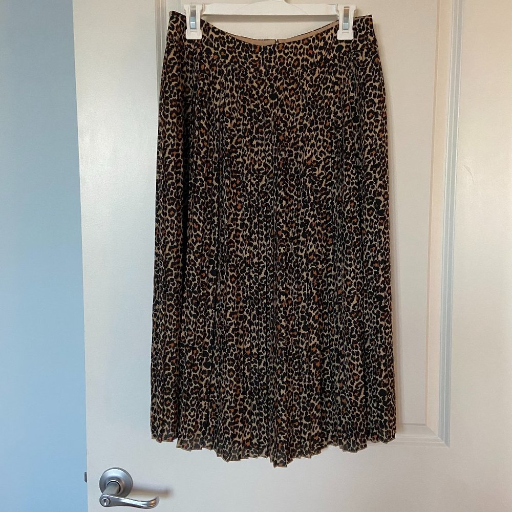 Like New J. Crew Leopard Print Pleated Chiffon Midi Skirt (8)